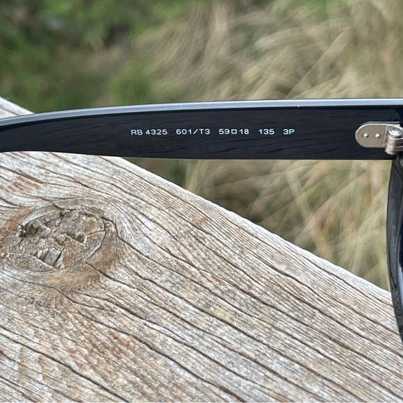 Ray-Ban Polarized Jackie Ohh Sunglasses Black with Grey Gradient Lenses - Picture 3 of 4